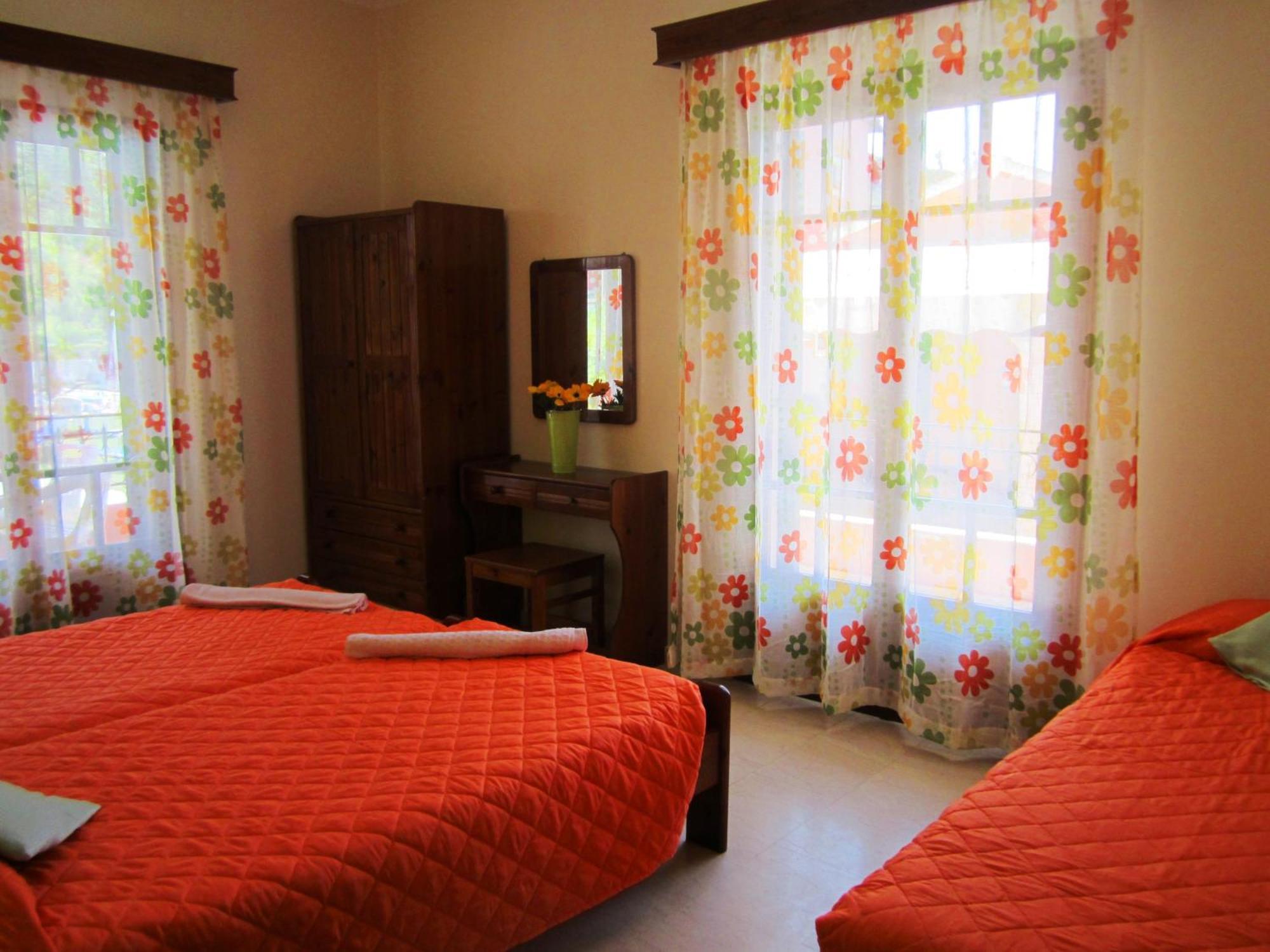 Varvara Studios & Apartments I Peroulades  Екстериор снимка