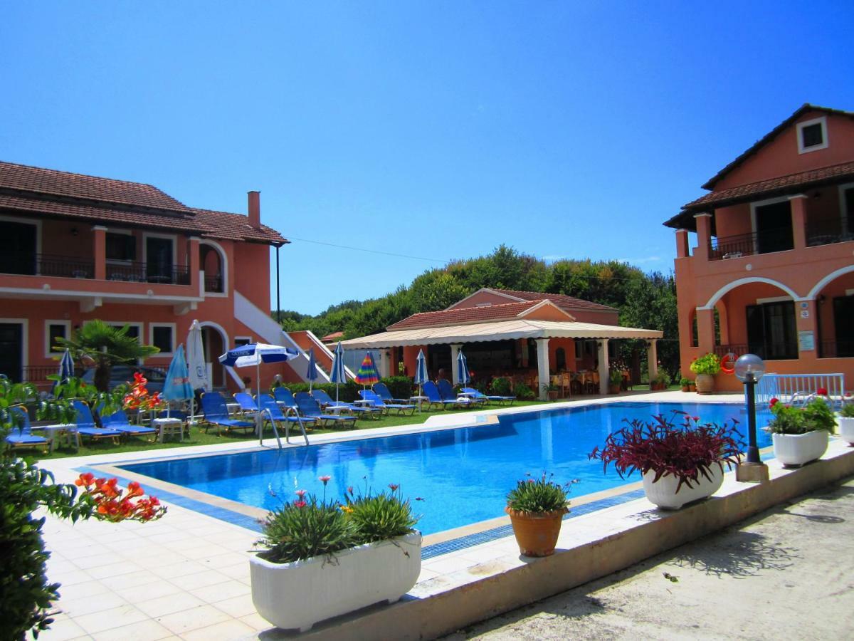 Varvara Studios & Apartments I Peroulades  Екстериор снимка